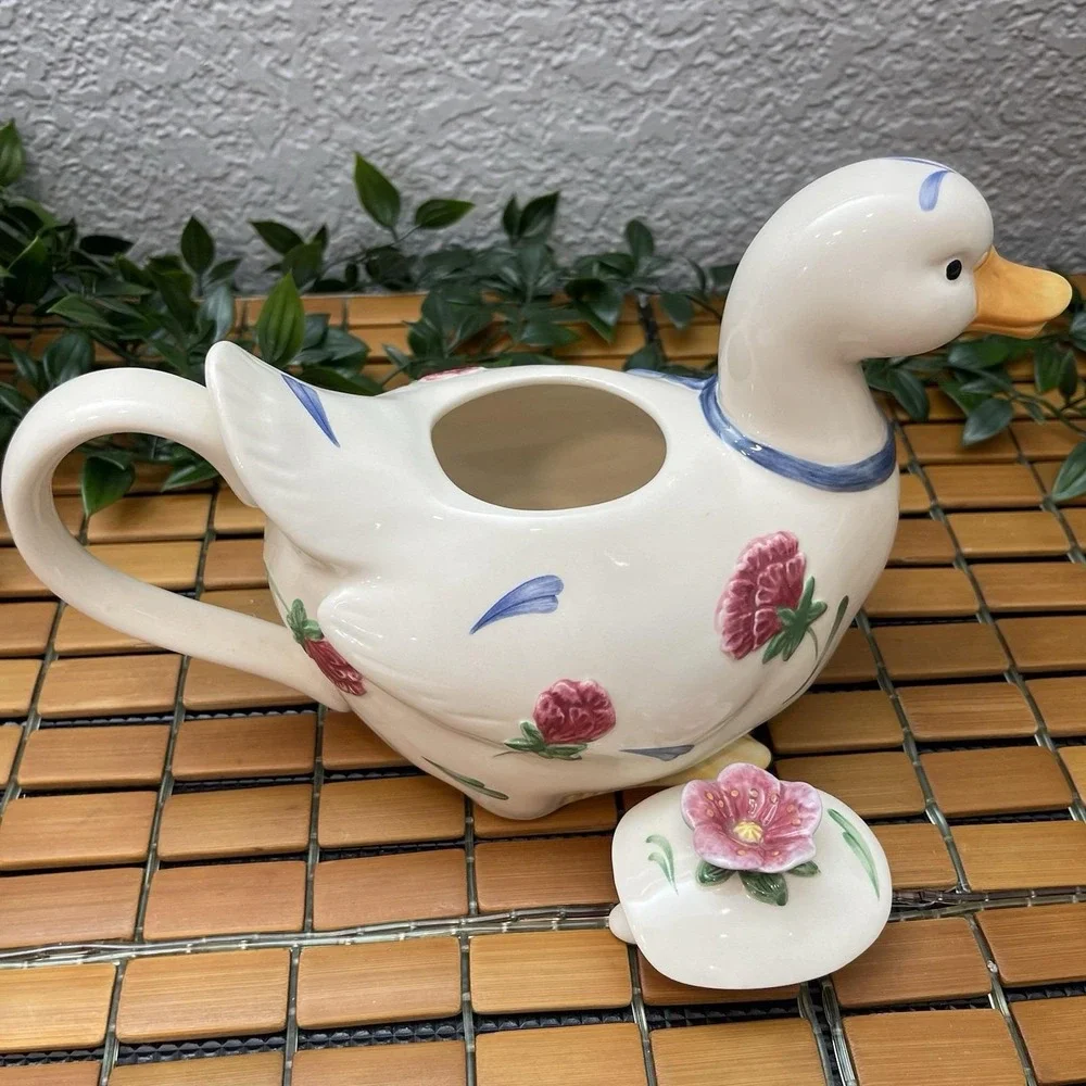 Vintage Lenox Poppies on Blue Barnyard Duck Teapot 1998 Retired Cottagecore 6.5
